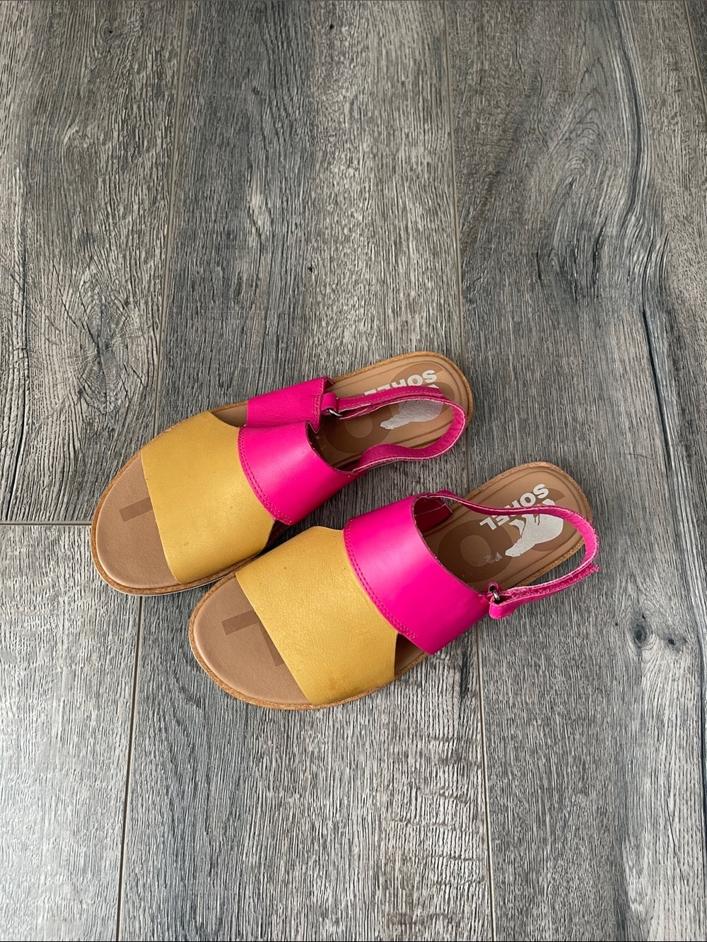 Sorel Two-Tone Pink and Mustard Slingback Sandals
